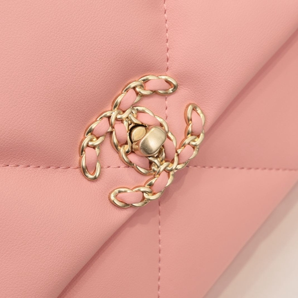 シャネルバッグ素材ディテール